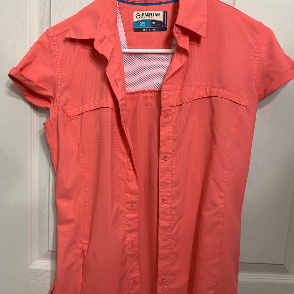 Magallen fishing shirt